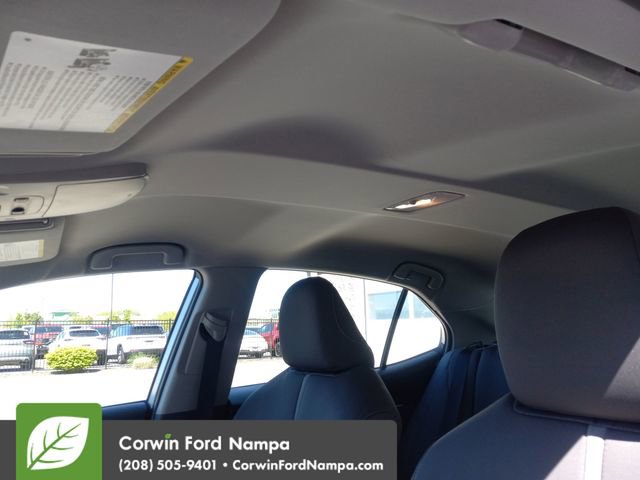 Used 2022 Toyota Camry LE w/ Cold Weather Package AWD/4WD image 22