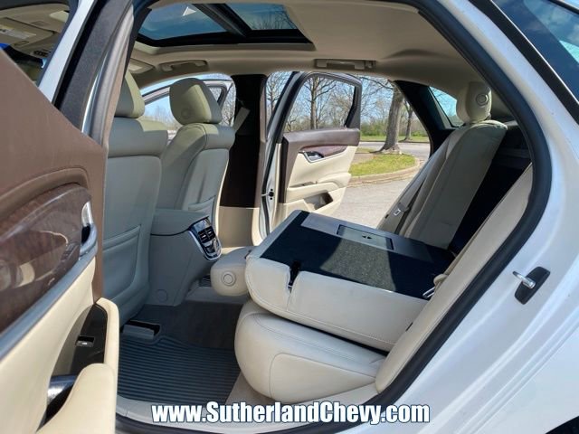 Used 2016 Cadillac XTS Luxury w/ Driver Awareness Package image 40