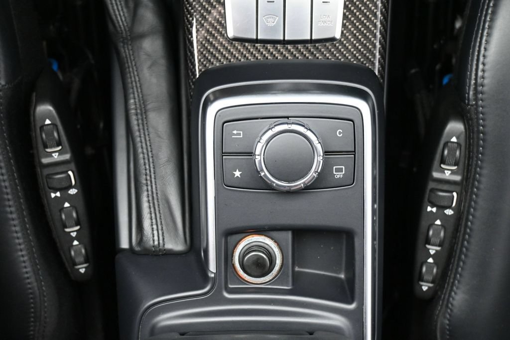 Used 2017 Mercedes-Benz G 63 AMG 4MATIC image 19