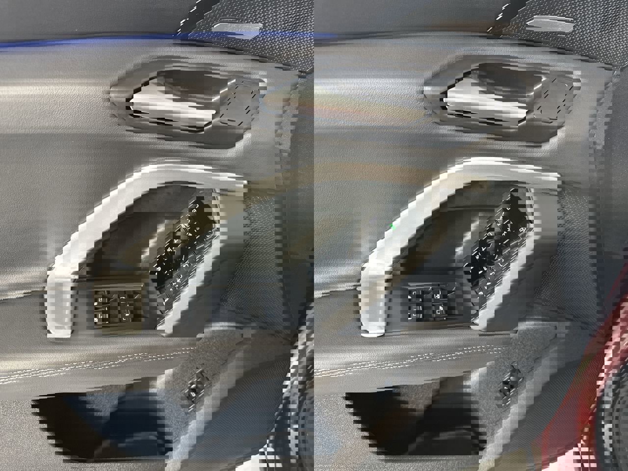 Used 2025 Audi Q5 Premium Plus w/ Premium Plus image 27