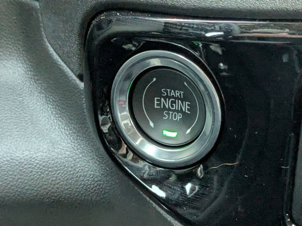 Certified 2026 Chevrolet Silverado 1500 LT AWD/4WD image 27