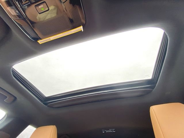 Used 2023 Lexus RX 350 Premium w/ Accessory Package AWD/4WD image 18
