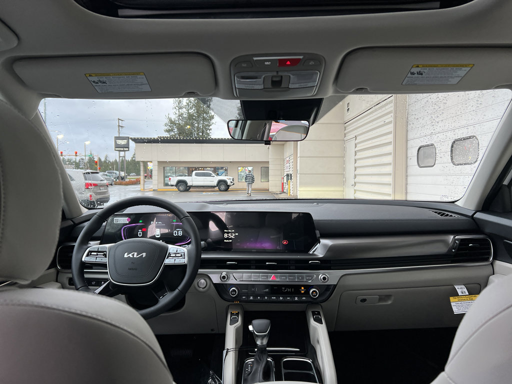 New 2025 Kia Telluride S image 19