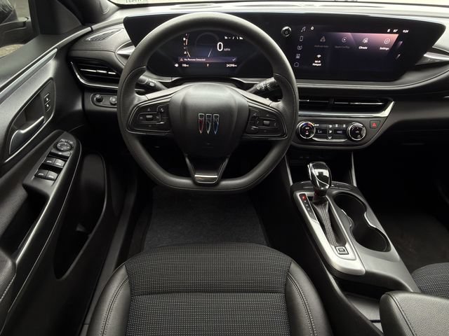 Certified 2025 Buick Envista Preferred FWD image 10
