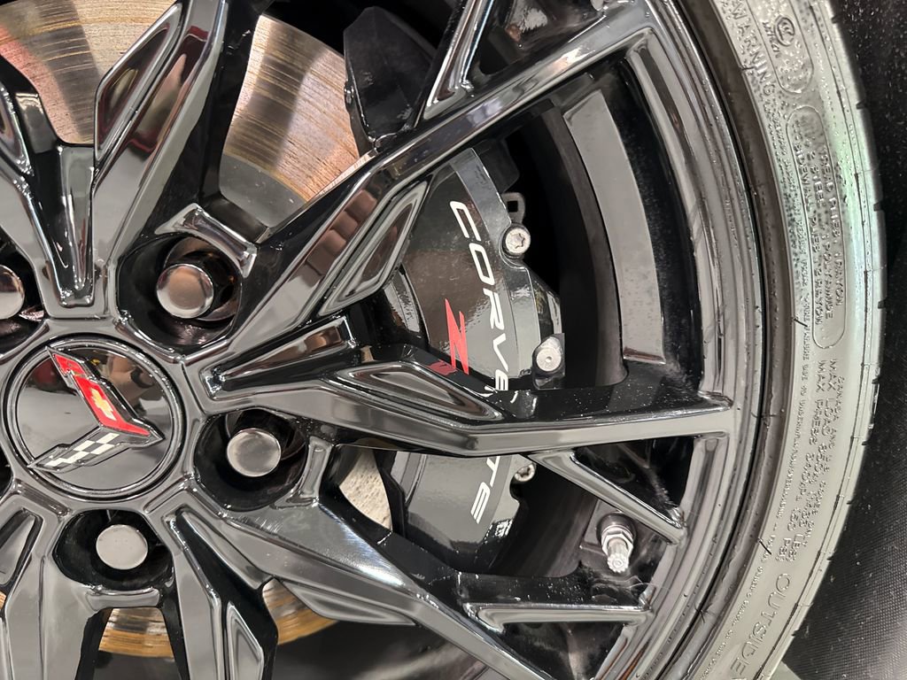New 2026 Chevrolet Corvette Stingray Premium Cpe w/ Z51 Performance Package RWD image 47