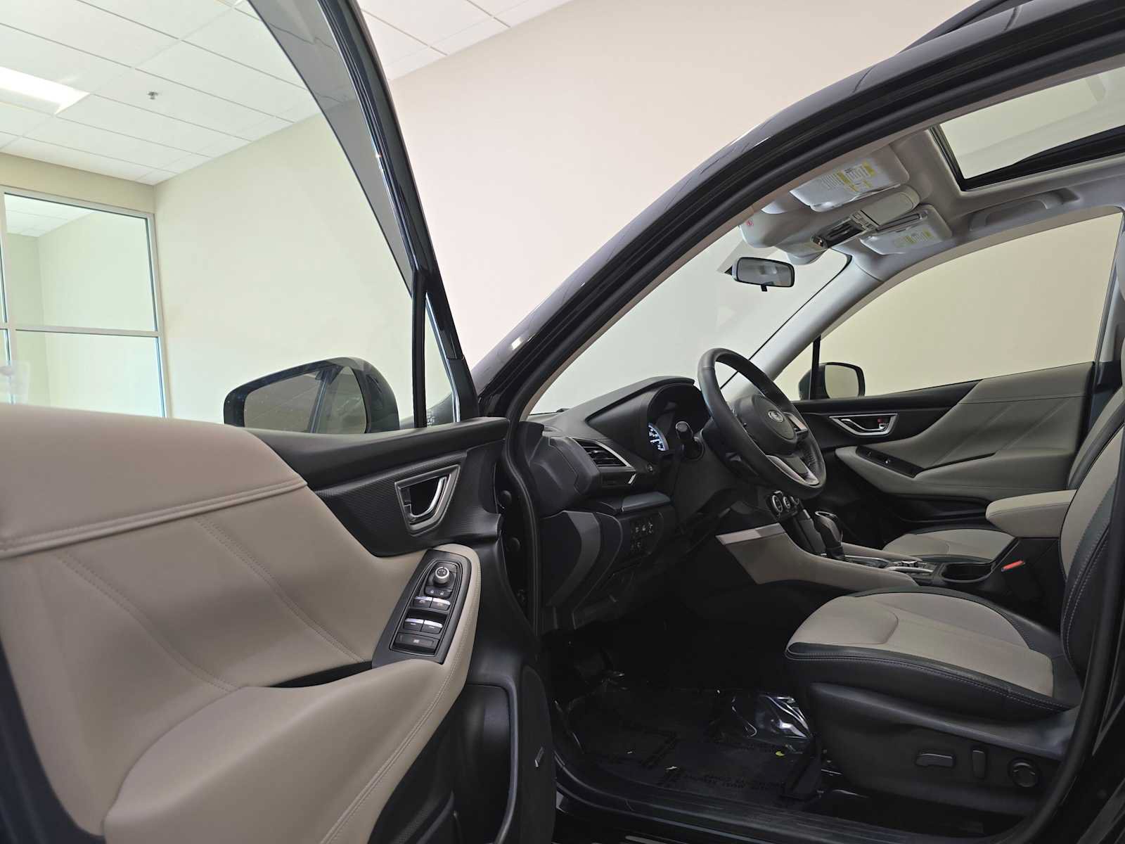 Used 2019 Subaru Forester Limited AWD/4WD image 24