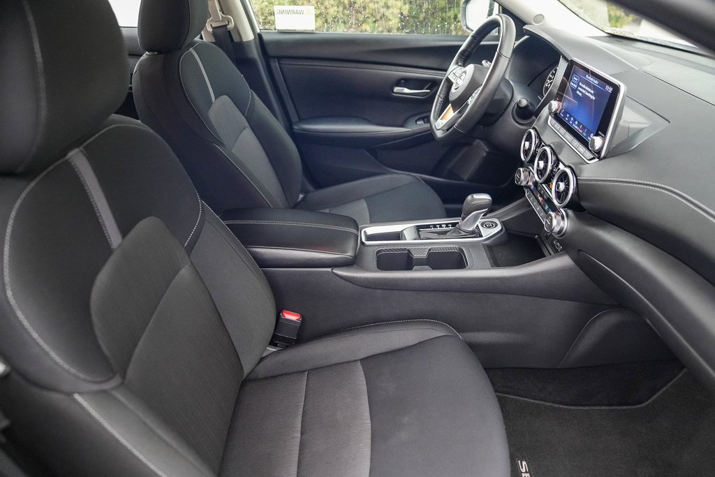 Used 2025 Nissan Sentra SV w/ All-Weather Package image 15