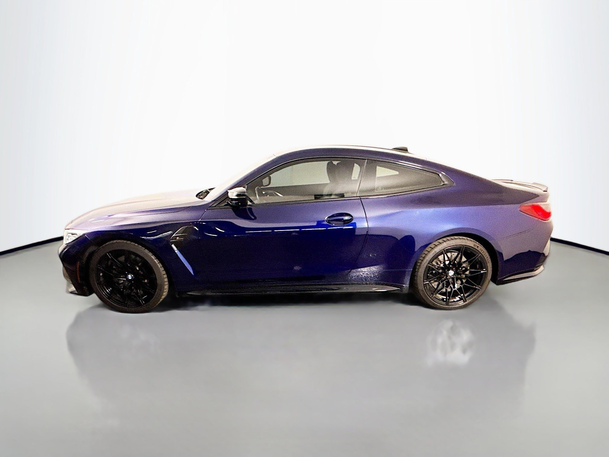 Used 2022 BMW M4 Competition w/ Executive Package RWD image 6