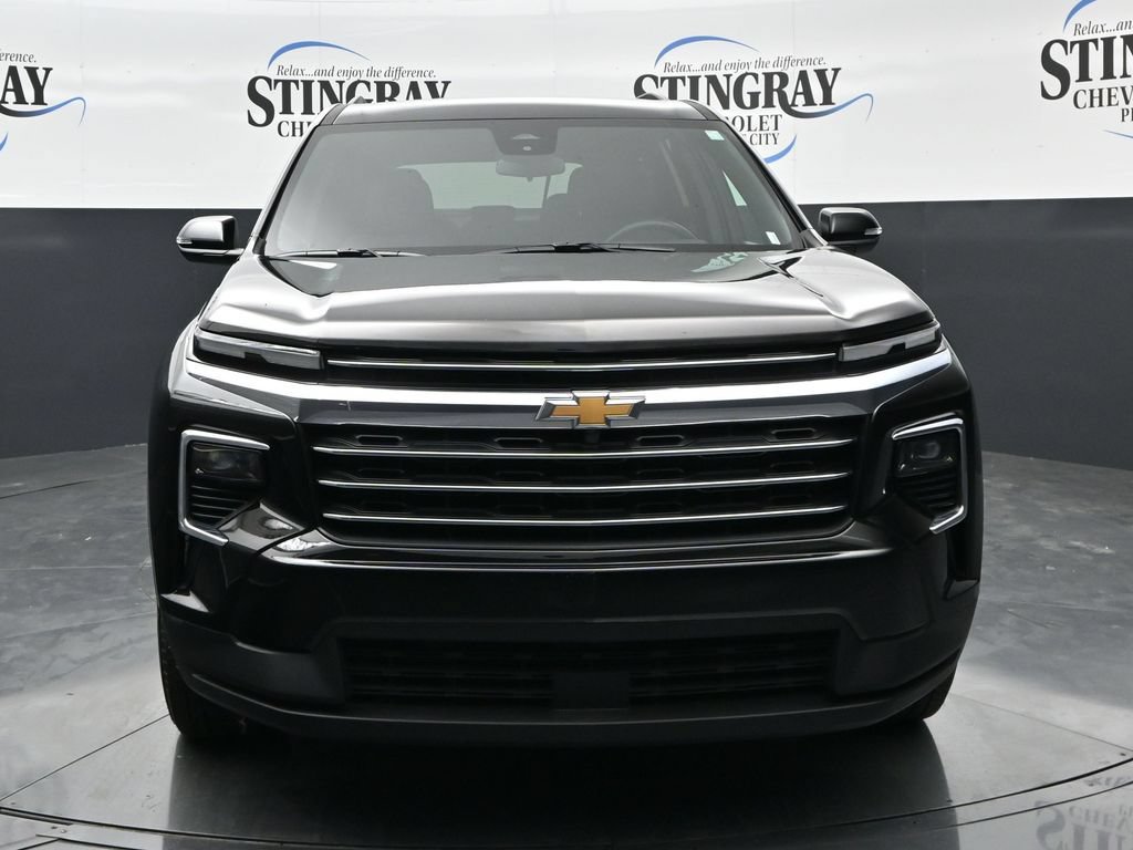 Certified 2026 Chevrolet Traverse LT AWD/4WD image 2