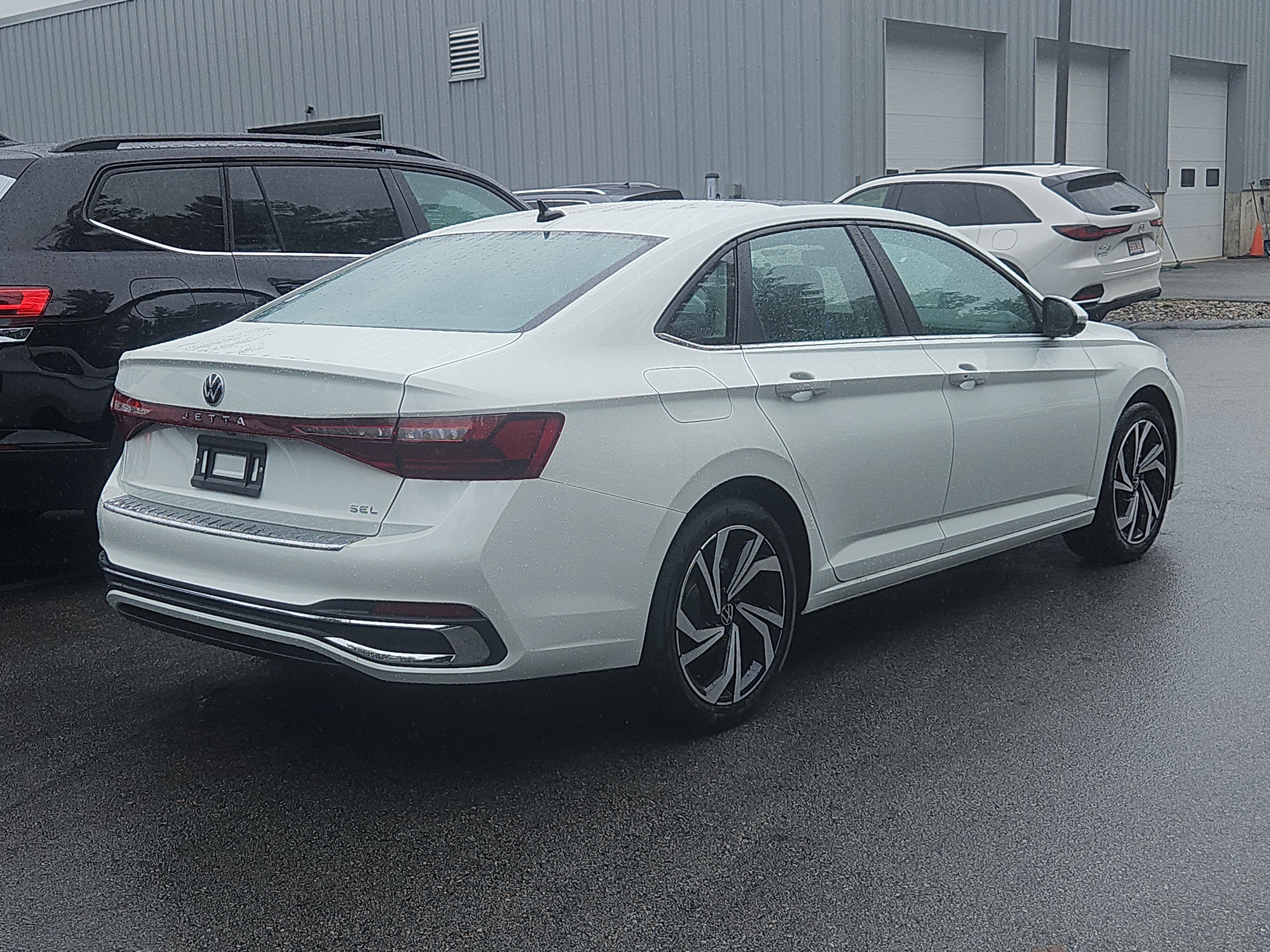 New 2026 Volkswagen Jetta SEL FWD image 2