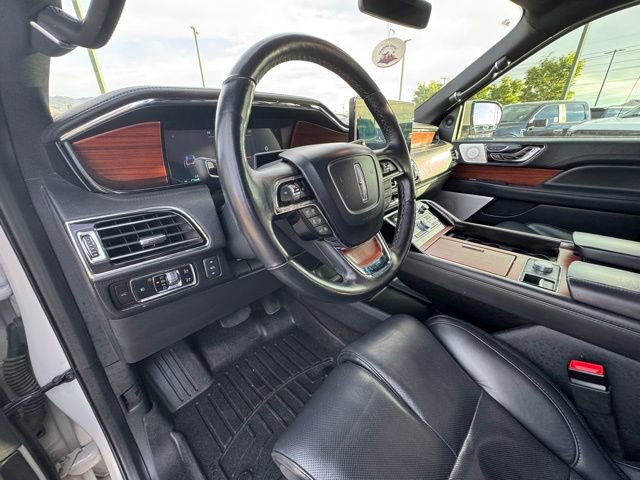 Used 2024 Lincoln Navigator L Reserve AWD/4WD image 20
