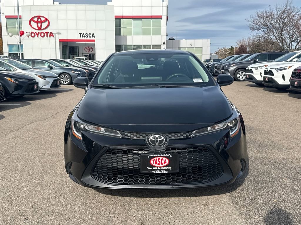 Used 2021 Toyota Corolla LE image 2