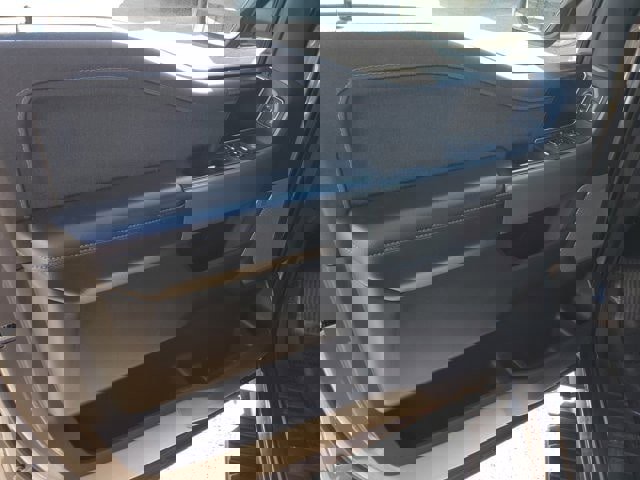 Used 2023 Ford F150 Lariat image 19