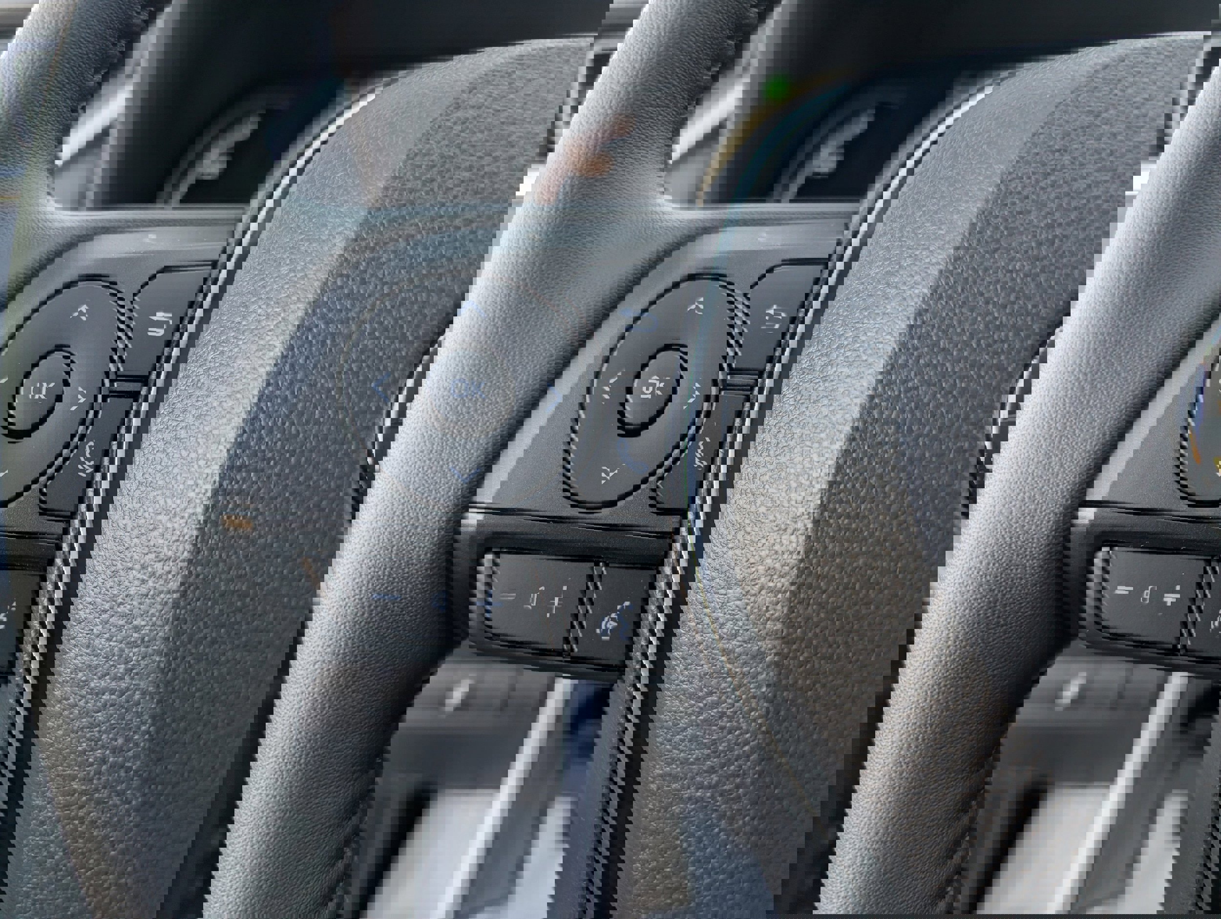 New 2025 Toyota RAV4 XLE image 22