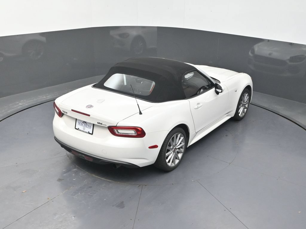 Used 2019 FIAT 124 Spider Lusso w/ Navigation & Sound Group RWD image 21