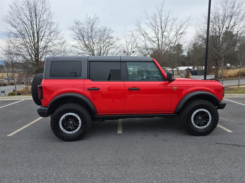 Used 2024 Ford Bronco Badlands w/ Sasquatch Package image 2