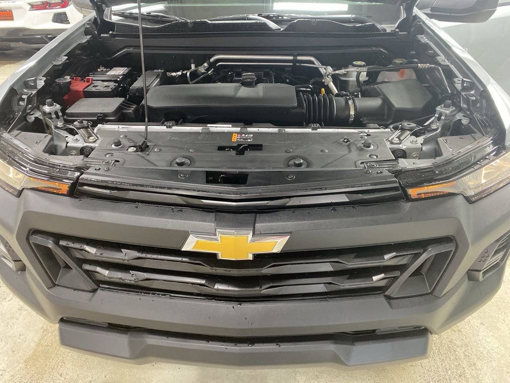 Used 2026 Chevrolet Colorado W/T w/ WT Custom Package image 42