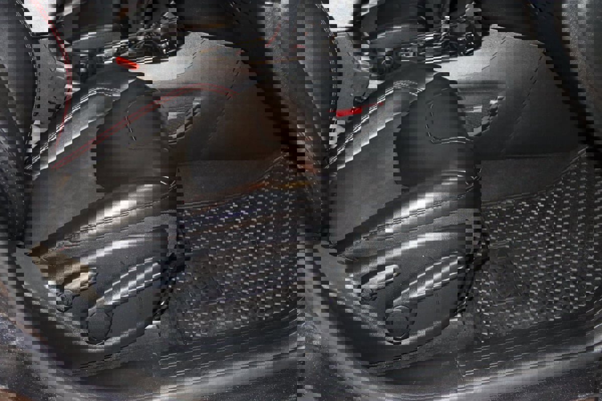 Used 2022 Jeep Cherokee Trailhawk w/ Trailer Tow Group image 59