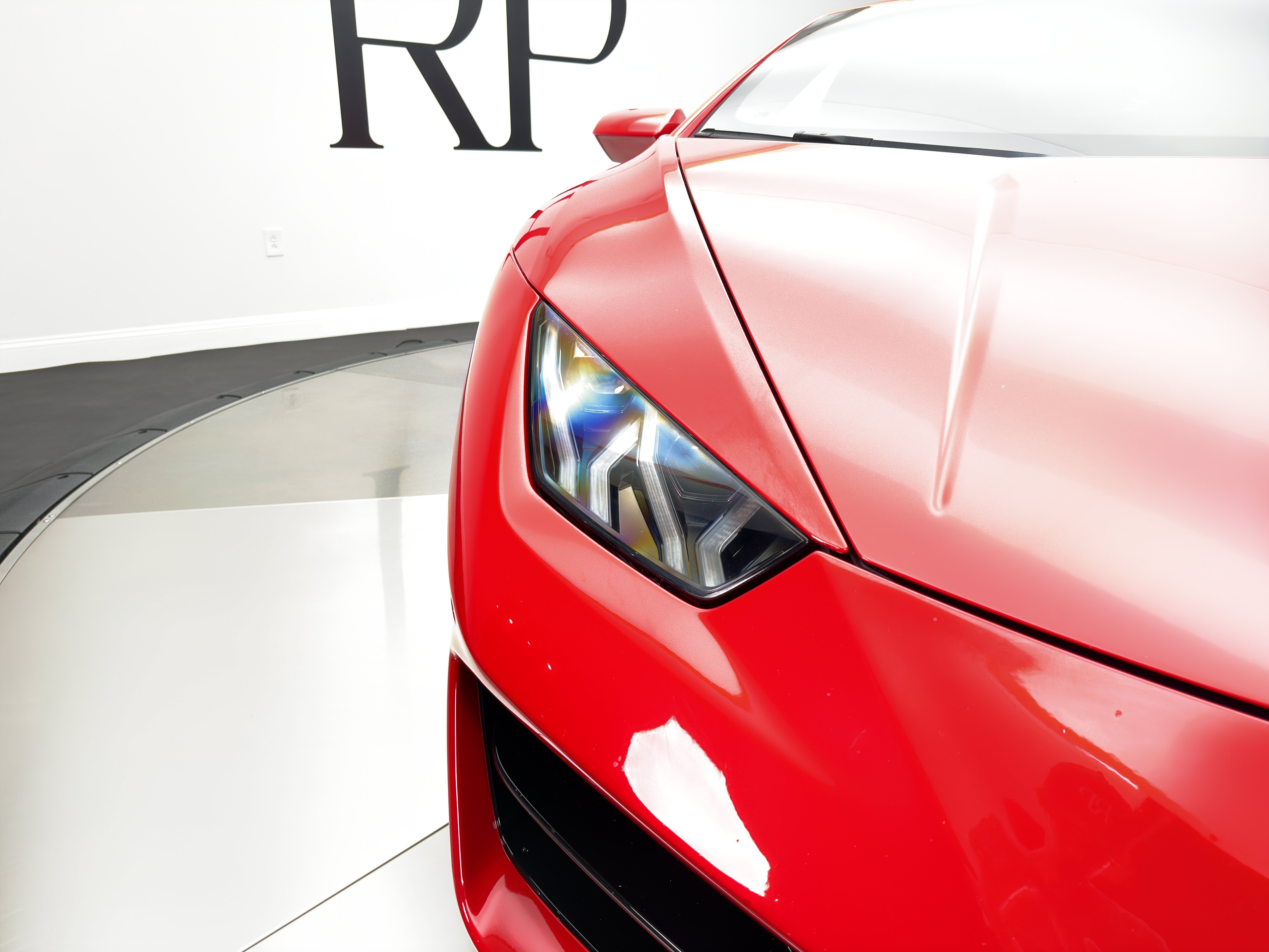 Used 2016 Lamborghini Huracan LP 580-2 RWD image 13