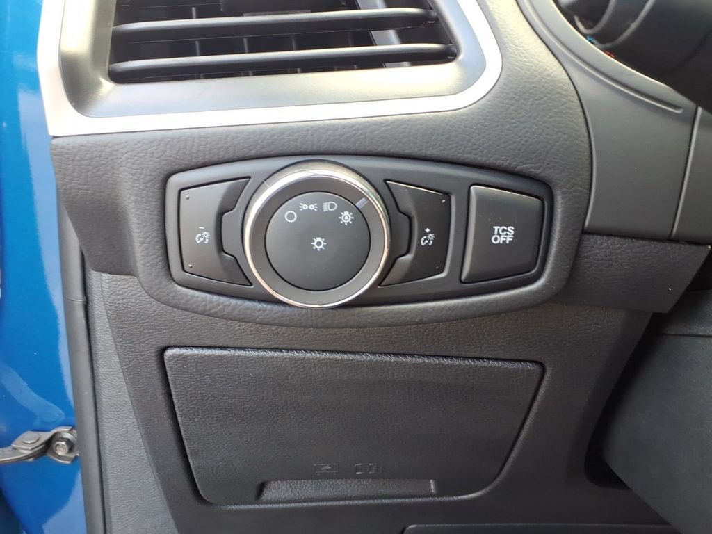 Used 2024 Ford Edge SE AWD/4WD image 19