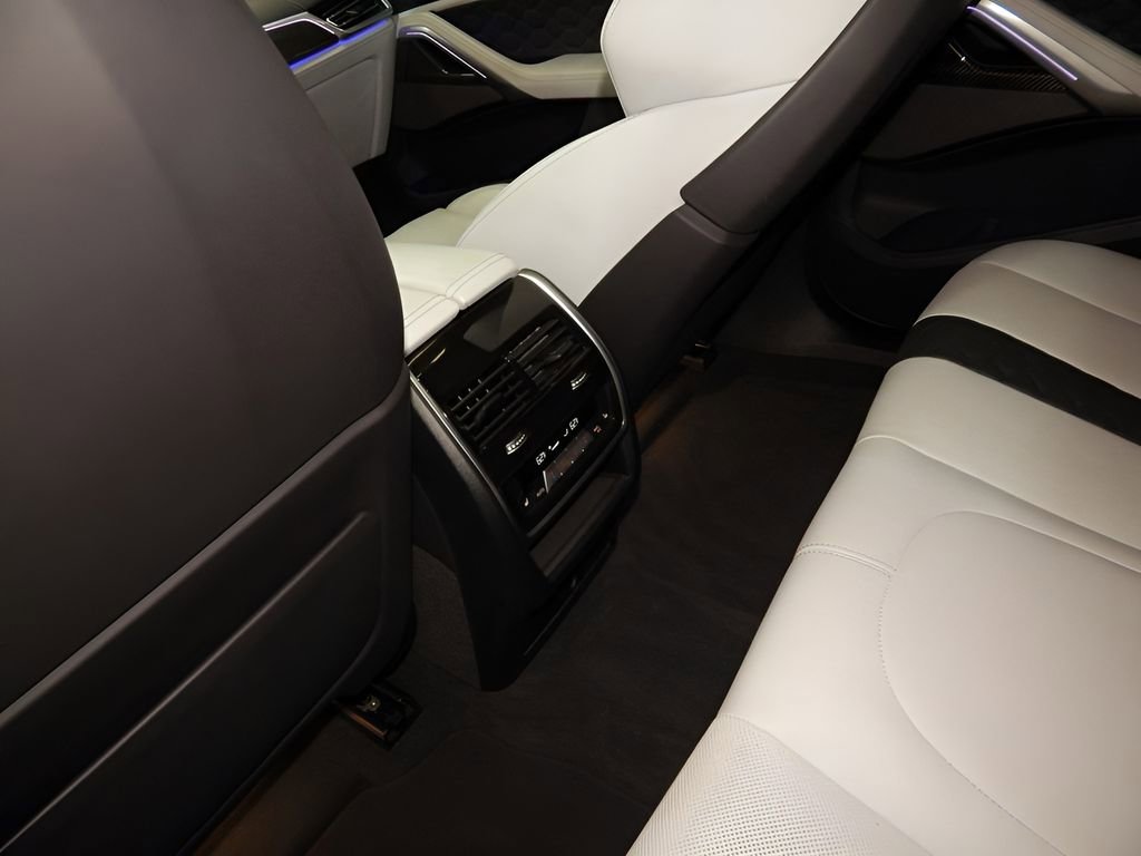 Used 2023 BMW X6 M w/ Competition Package image 29