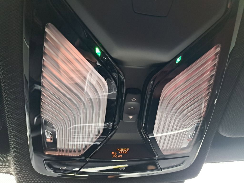 Used 2021 BMW X6 xDrive40i image 26