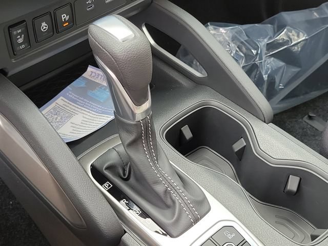 New 2026 Nissan Frontier SV w/ All-Weather Content Package AWD/4WD image 22