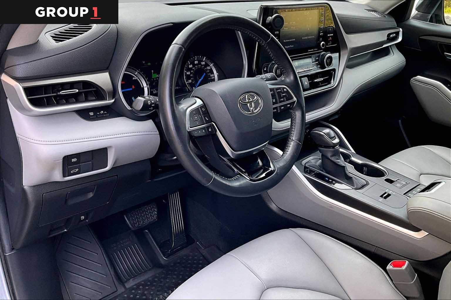 Certified 2020 Toyota Highlander XLE AWD/4WD image 18
