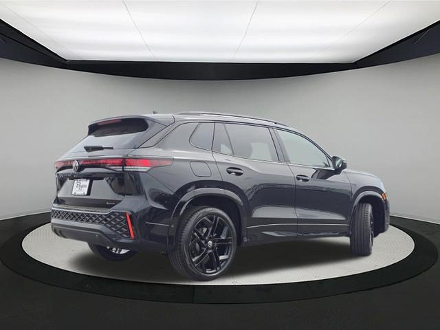 New 2026 Volkswagen Tiguan SE R-Line AWD/4WD image 7