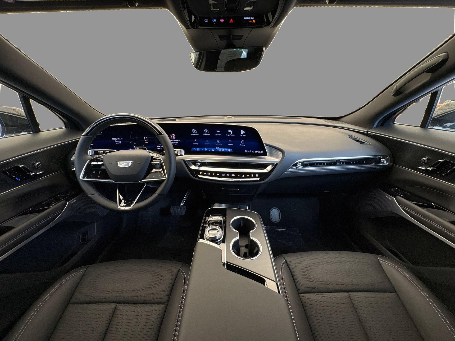 New 2026 Cadillac Lyriq Premium Luxury RWD image 21