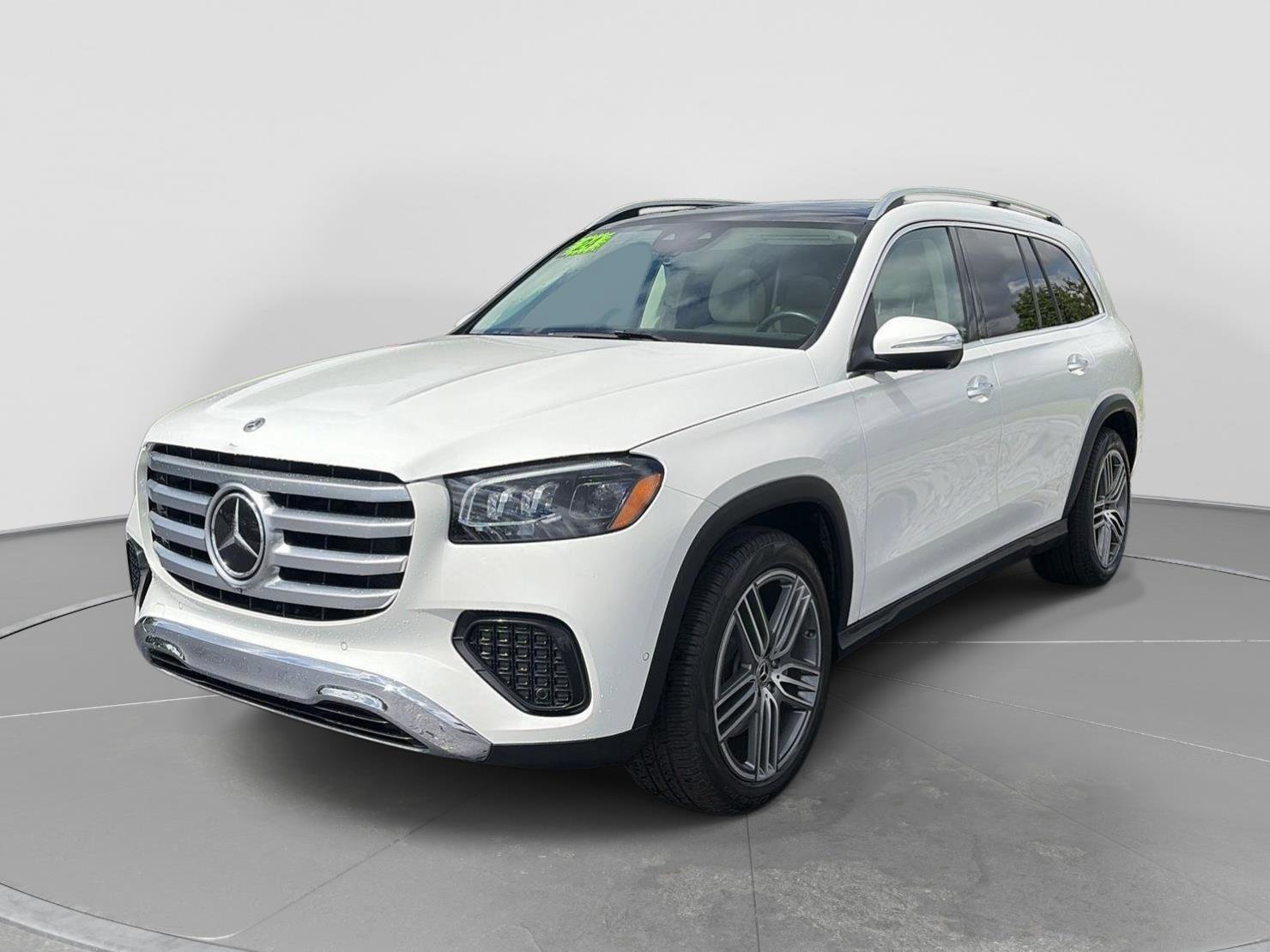 Used 2024 Mercedes-Benz GLS 450 4MATIC image 1