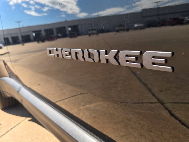 New 2027 Jeep Cherokee Laredo AWD/4WD image 18