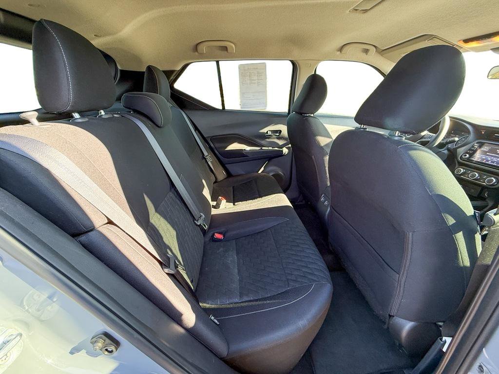 Used 2023 Nissan Kicks SV image 21