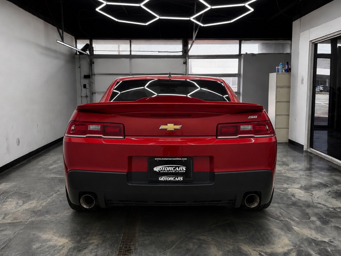 Used 2014 Chevrolet Camaro SS RWD image 2