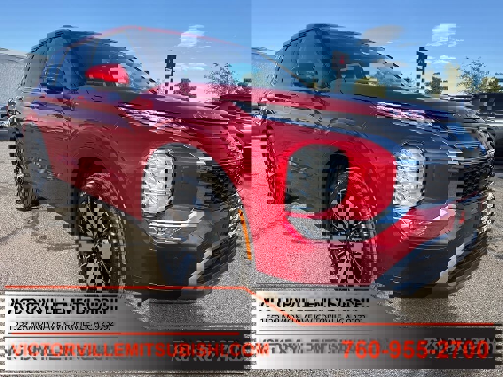 New 2025 Mitsubishi Outlander SE image 1