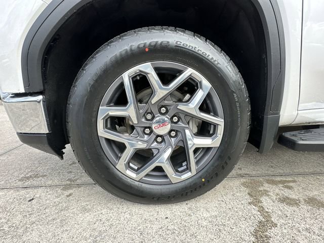 Used 2022 GMC Sierra 1500 SLT w/ SLT Convenience Package image 18