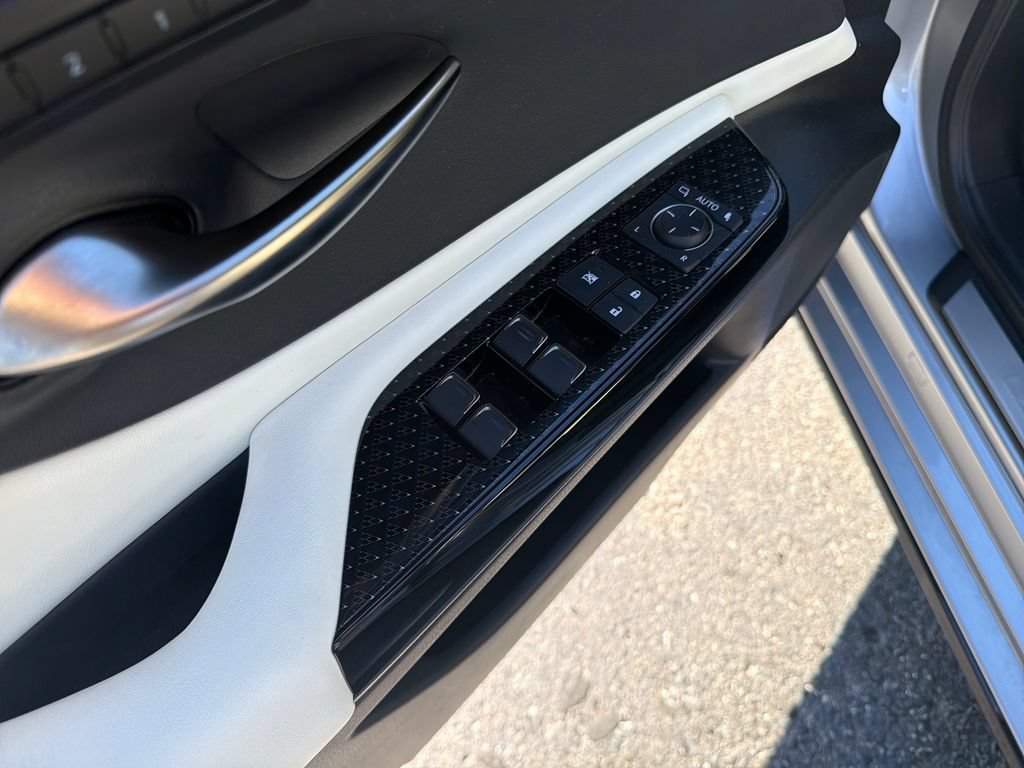 Used 2025 Lexus ES 350 F Sport FWD image 13