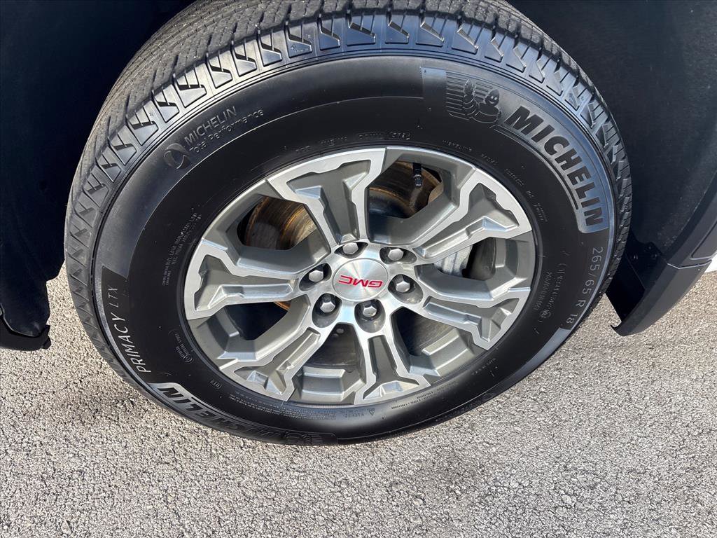 Used 2025 GMC Sierra 1500 SLT image 8