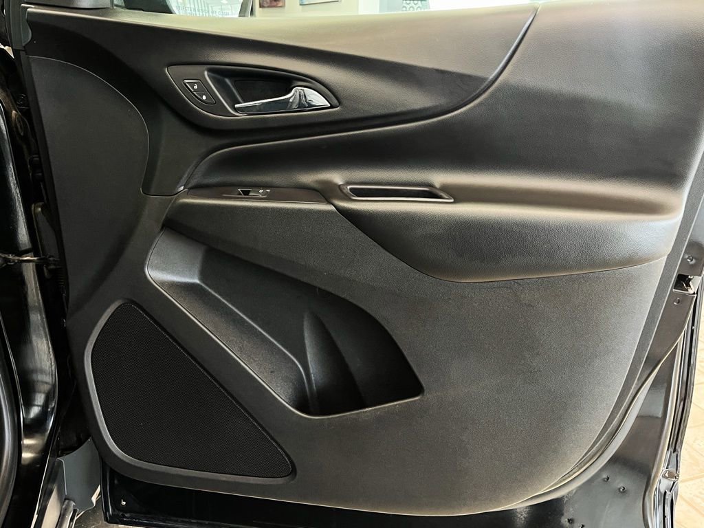 Used 2019 Chevrolet Equinox LT image 26