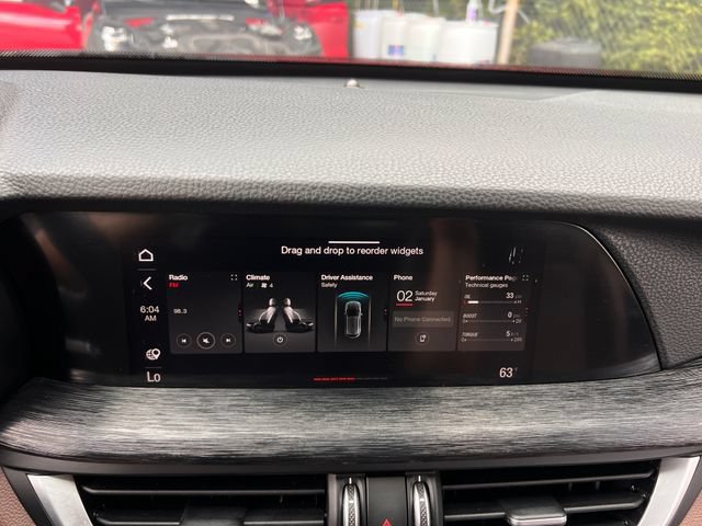 Used 2020 Alfa Romeo Stelvio RWD image 22
