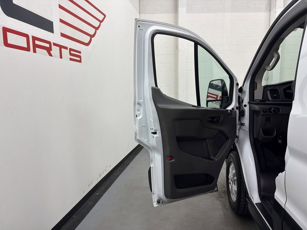 Used 2021 Ford Transit 350 XLT image 36