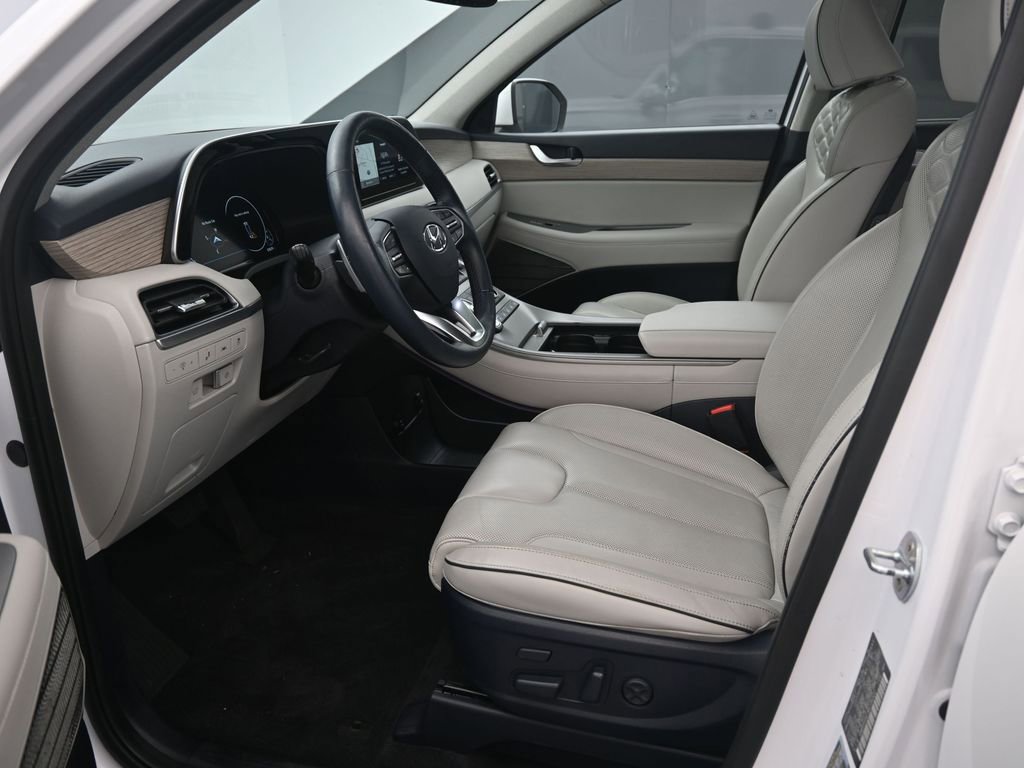 Used 2021 Hyundai Palisade Limited FWD image 16
