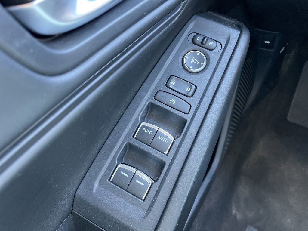 Used 2023 Honda Accord EX image 25