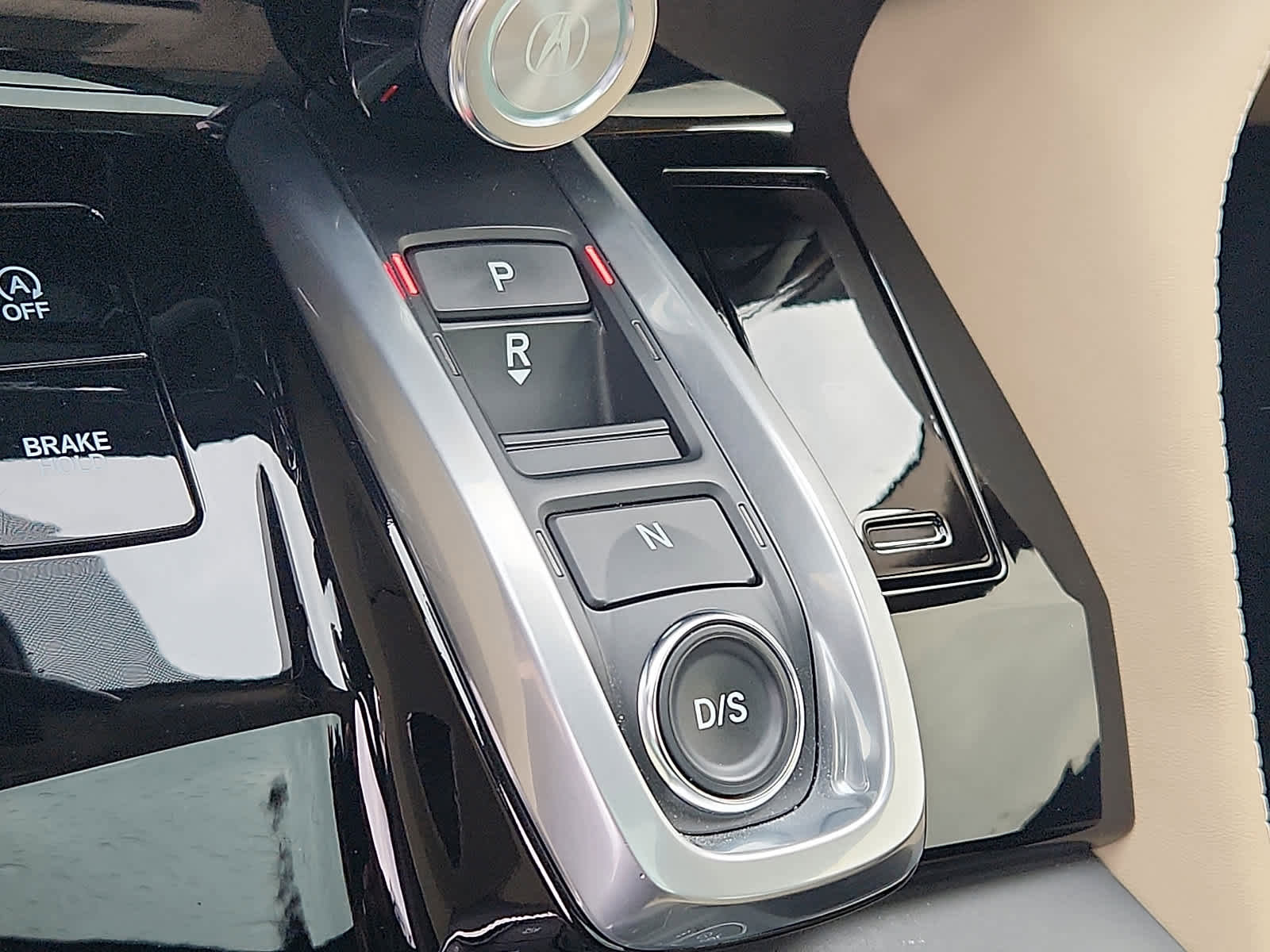 Used 2023 Acura MDX SH-AWD w/ Advance Package image 16