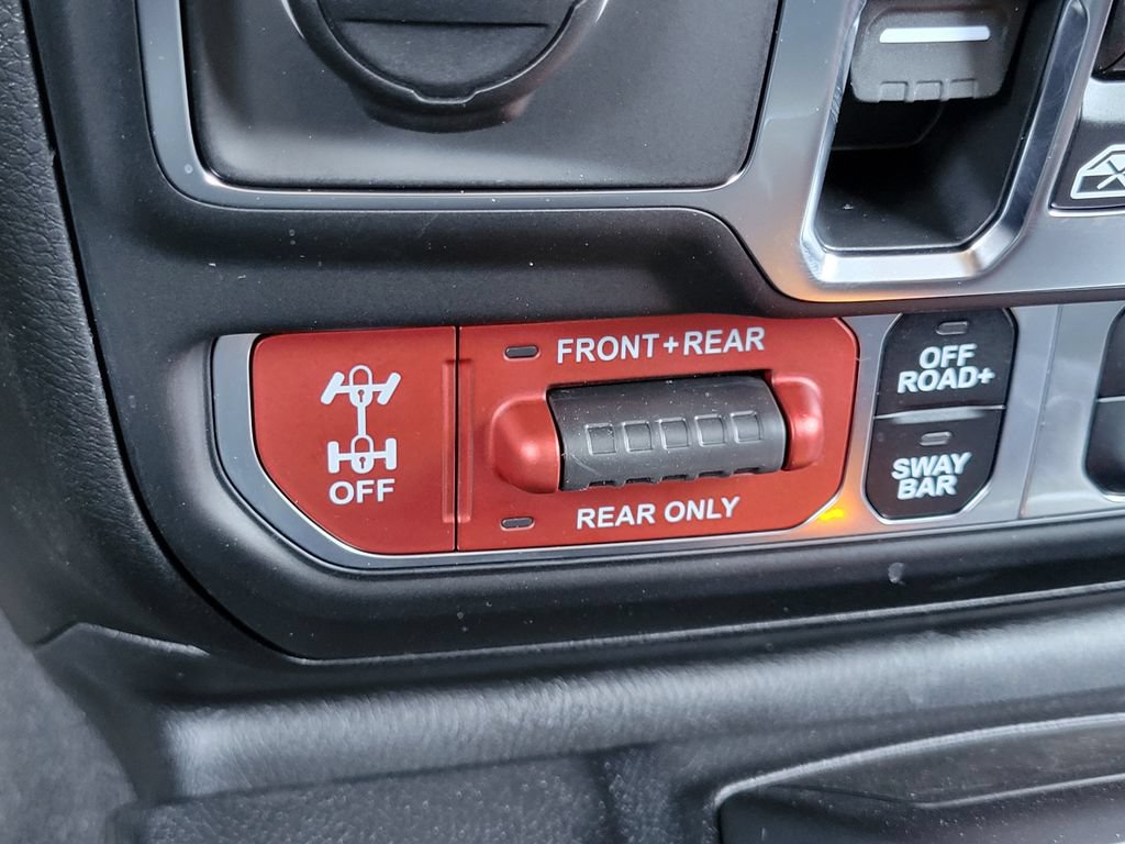 New 2026 Jeep Gladiator Rubicon w/ Safety Group AWD/4WD image 13