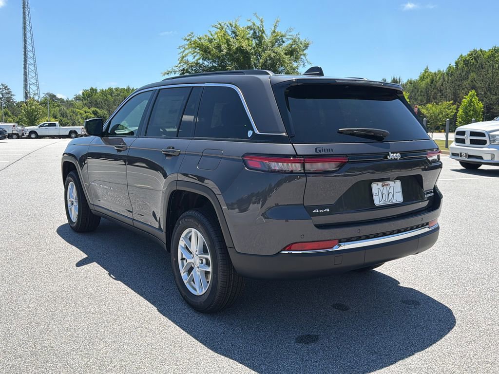 New 2026 Jeep Grand Cherokee Laredo X AWD/4WD image 5