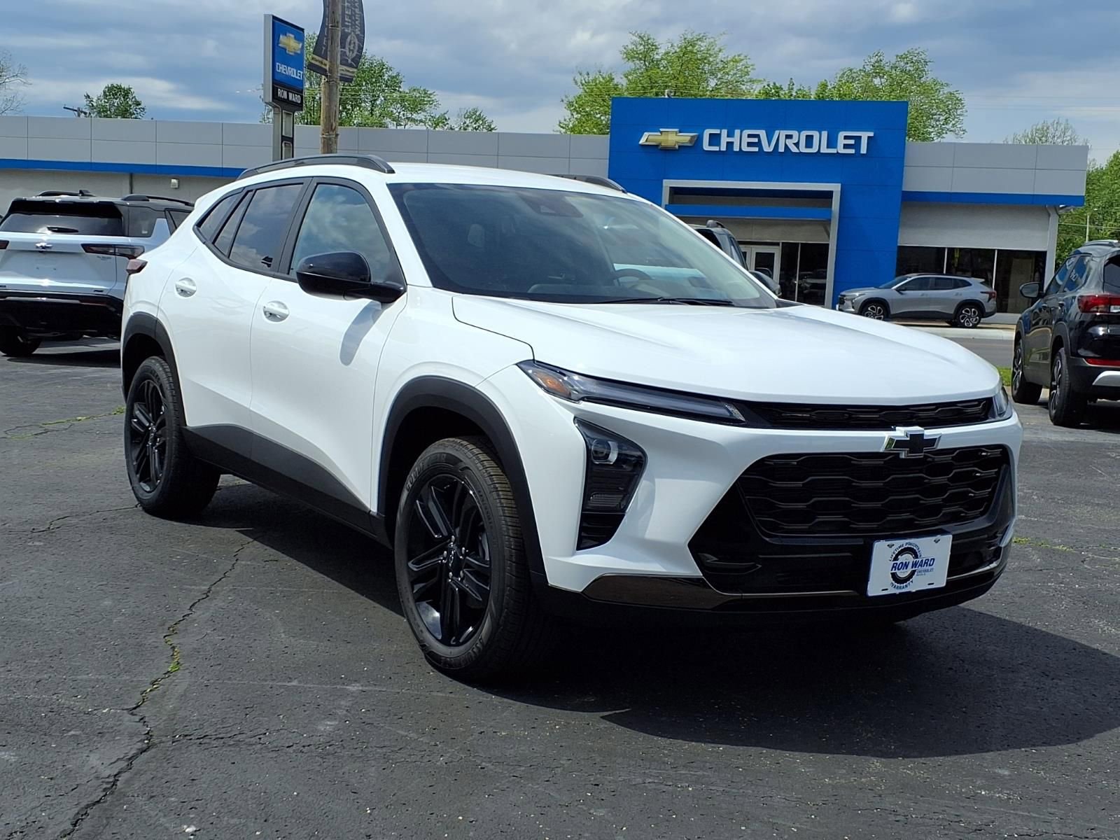 New 2026 Chevrolet Trax ACTIV FWD image 5