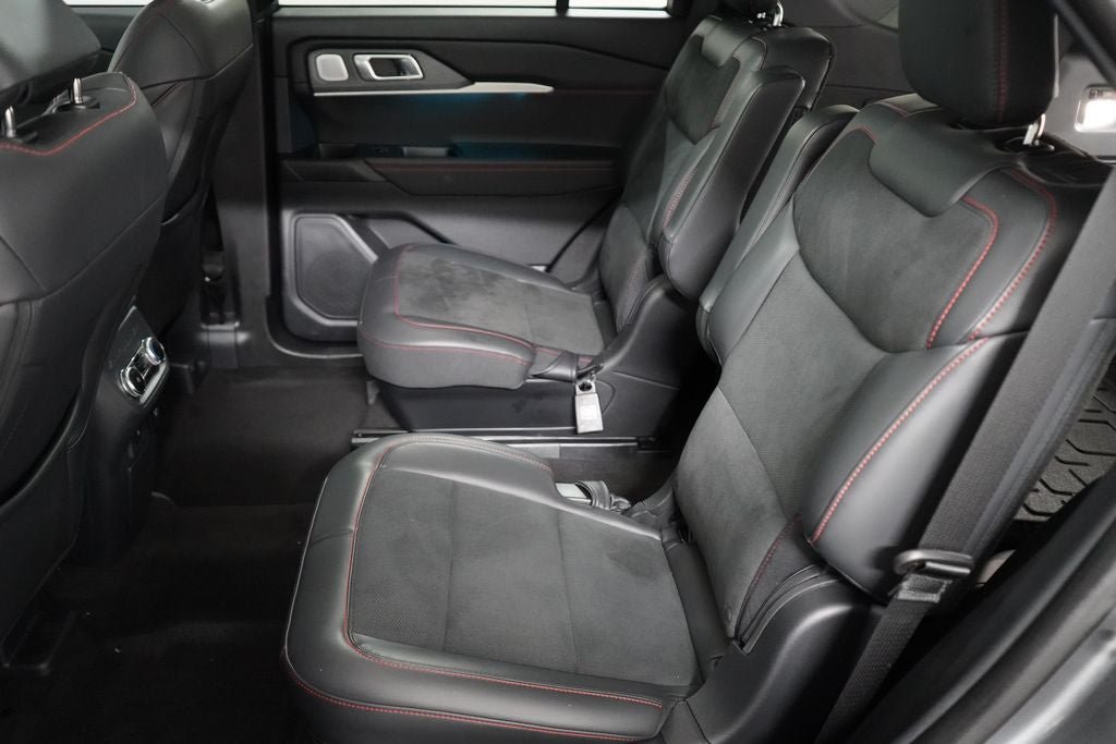 Certified 2026 Ford Explorer ST w/ Sun And Sound Package AWD/4WD image 19