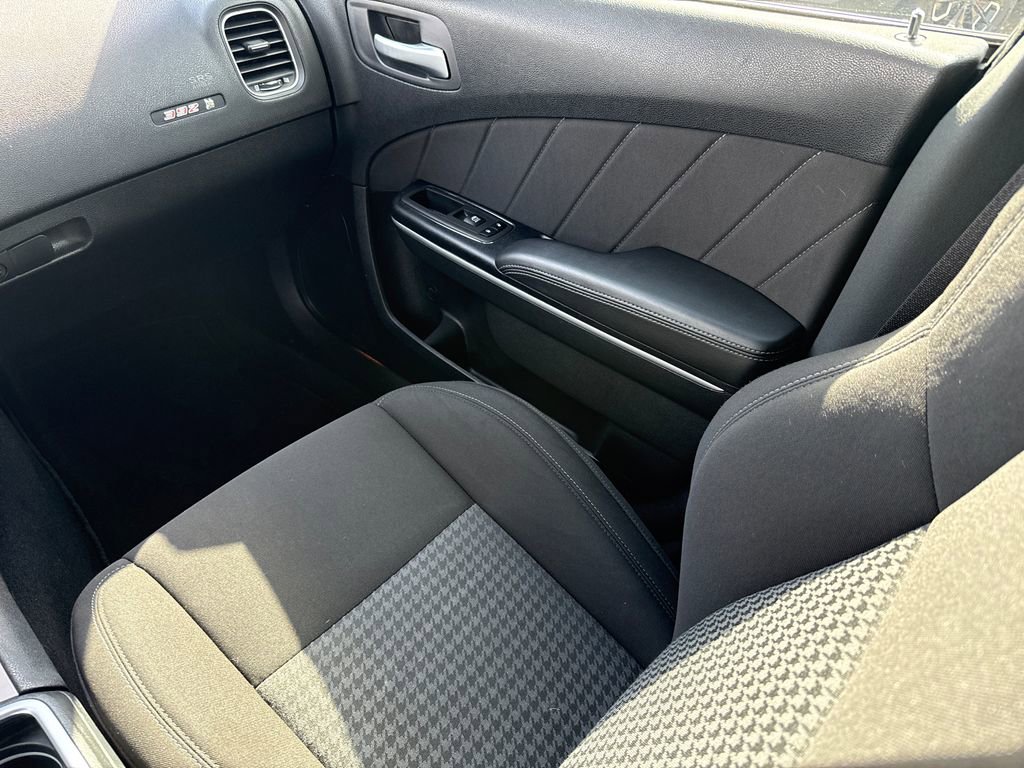 Used 2023 Dodge Charger Scat Pack w/ Navigation & Travel Group image 15