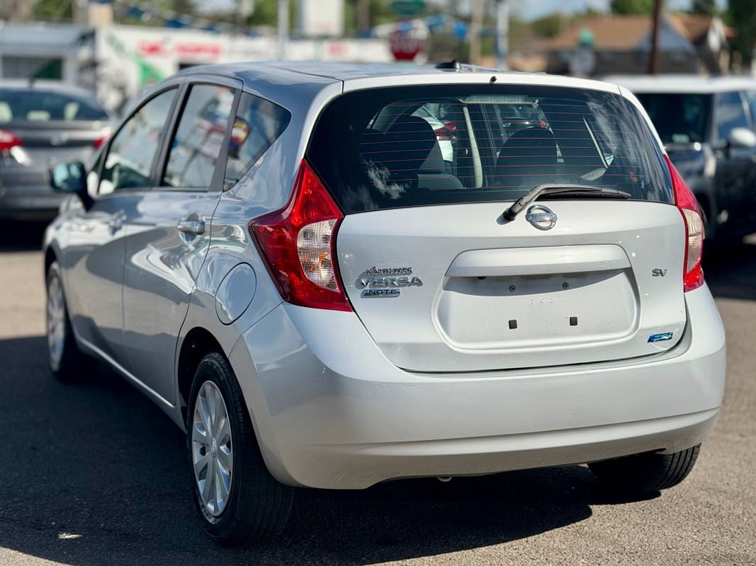Used 2016 Nissan Versa Note SV FWD image 3